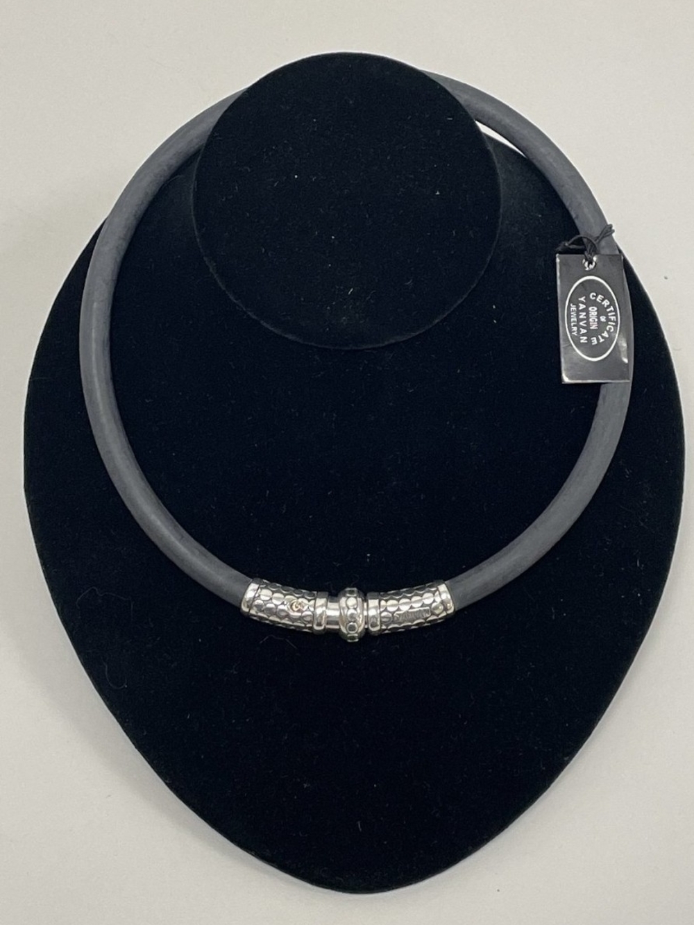 YANVAN 17"-17.5" Sterling Silver Heavy Black Rubber Moto Choker Collar Necklace